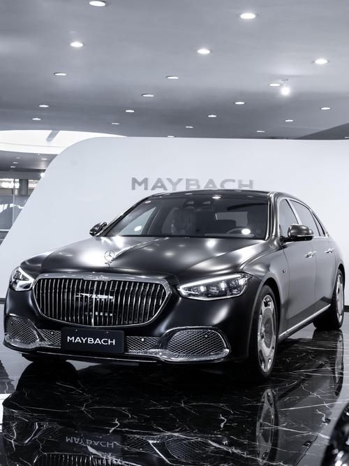 佛山279岚图汽车的售后服务让用户无忧出行，迈巴赫未来的豪华车趋势